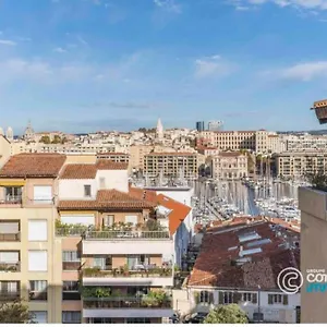 https://la-plus-belle-vue-marseille.fr-provencehotel.com